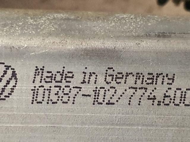 bontott VW BORA Bal első Ablakemelő Motor