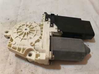 bontott VW BORA Bal első Ablakemelő Motor
