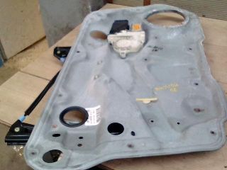 bontott VW BORA Bal első Ablakemelő Szerkezet (Elektromos)