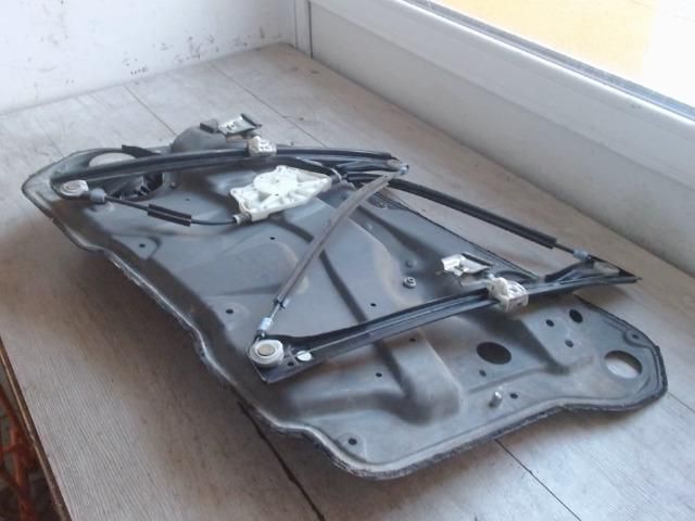 bontott VW BORA Bal első Ablakemelő Szerkezet (Mechanikus)