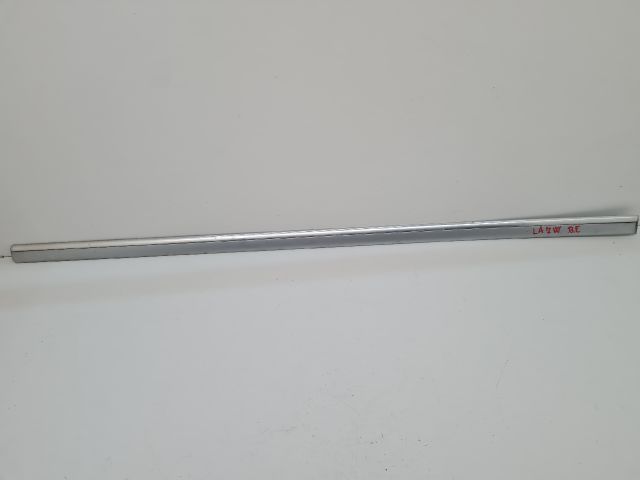 bontott VW BORA Bal első Ajtó Díszléc