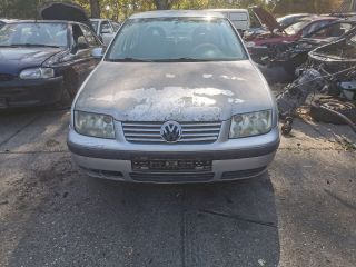 bontott VW BORA Bal első Ajtó (Részeivel)