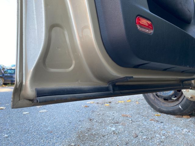 bontott VW BORA Bal első Ajtó (Üres lemez)