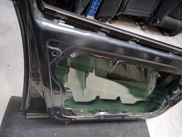 bontott VW BORA Bal első Ajtó (Üres lemez)