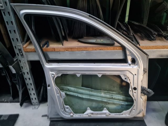 bontott VW BORA Bal első Ajtó (Üres lemez)