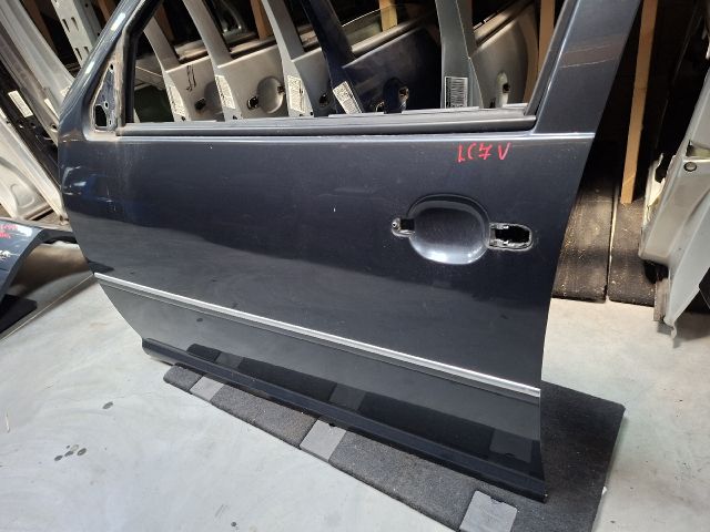 bontott VW BORA Bal első Ajtó (Üres lemez)