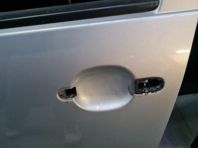 bontott VW BORA Bal első Ajtó (Üres lemez)