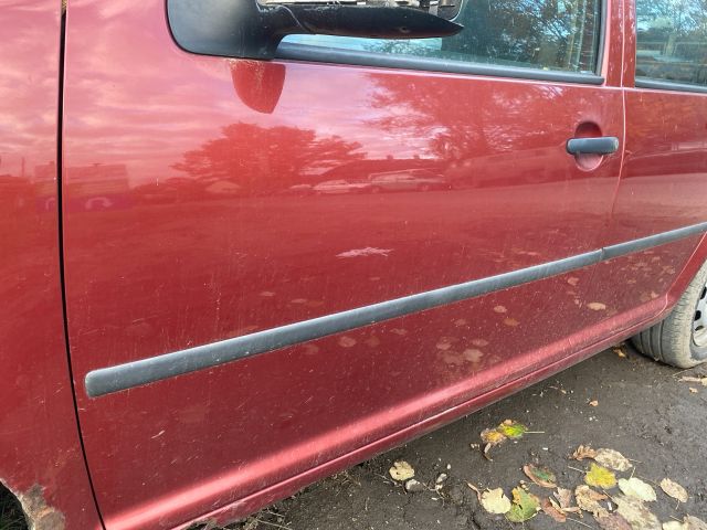 bontott VW BORA Bal első Ajtó (Üres lemez)