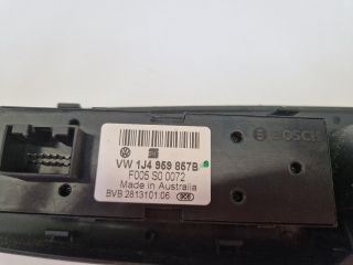 bontott VW BORA Bal első Ajtóbehúzó