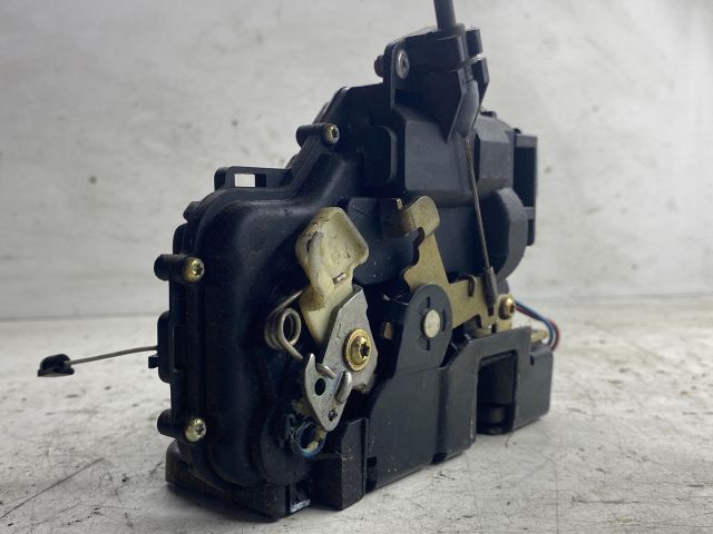 bontott VW BORA Bal első Ajtózár