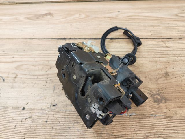 bontott VW BORA Bal első Ajtózár