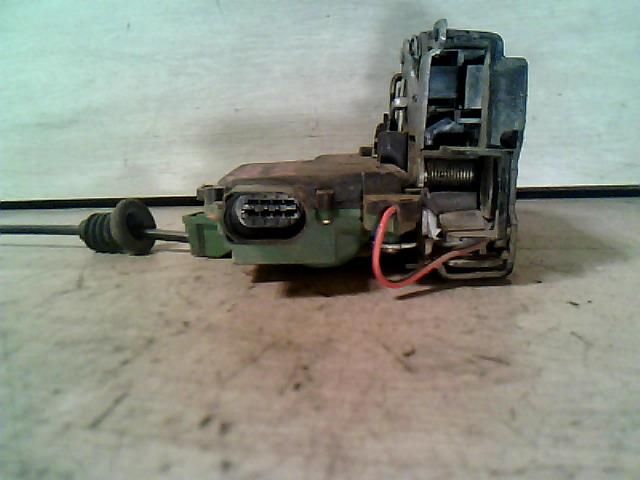 bontott VW BORA Bal első Ajtózár