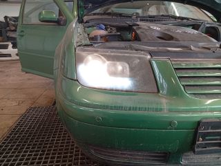 bontott VW BORA Bal első Ajtózár