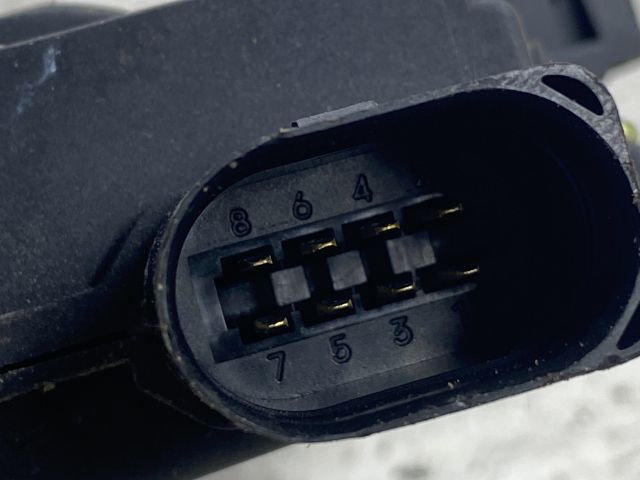 bontott VW BORA Bal első Ajtózár