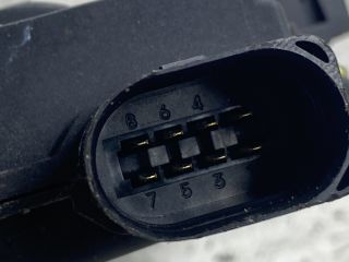 bontott VW BORA Bal első Ajtózár