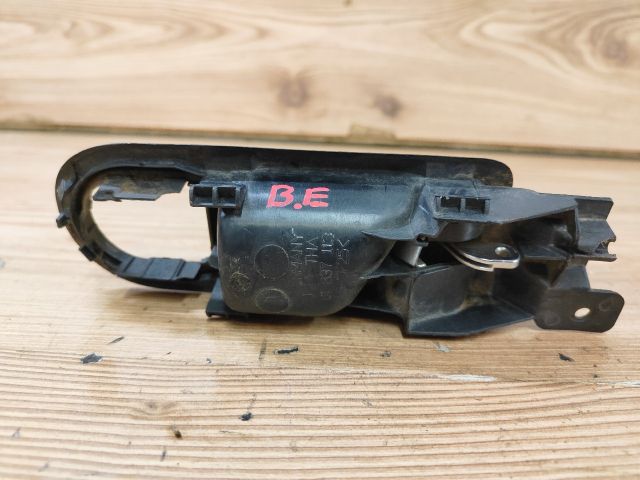 bontott VW BORA Bal első Belső Kilincs