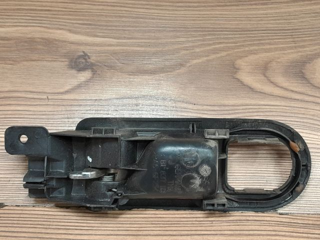 bontott VW BORA Bal első Belső Kilincs