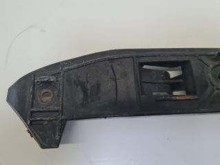 bontott VW BORA Bal első Lökhárító Tartó (Műanyag)