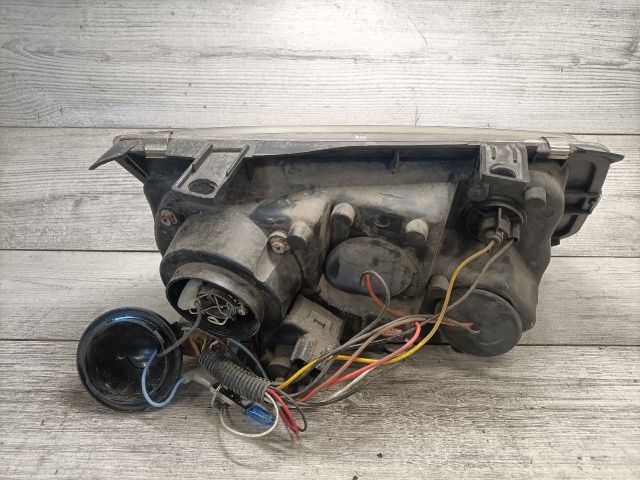 bontott VW BORA Bal Fényszóró