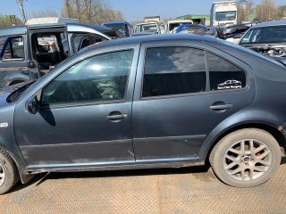 bontott VW BORA Bal Gólyaláb Csonkállvánnyal