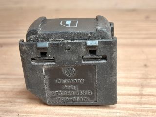 bontott VW BORA Bal hátsó Ablakemelő Kapcsoló