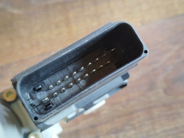 bontott VW BORA Bal hátsó Ablakemelő Motor