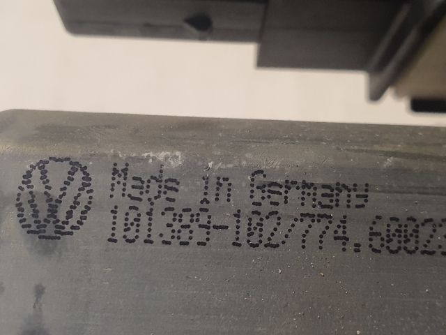 bontott VW BORA Bal hátsó Ablakemelő Motor