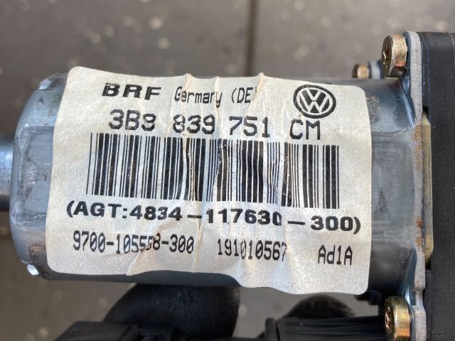bontott VW BORA Bal hátsó Ablakemelő Motor