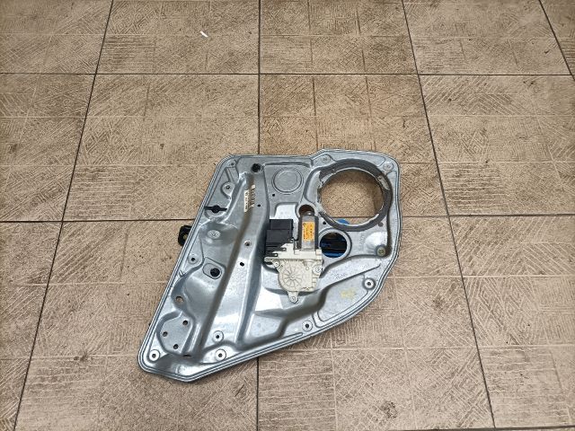 bontott VW BORA Bal hátsó Ablakemelő Szerkezet (Elektromos)