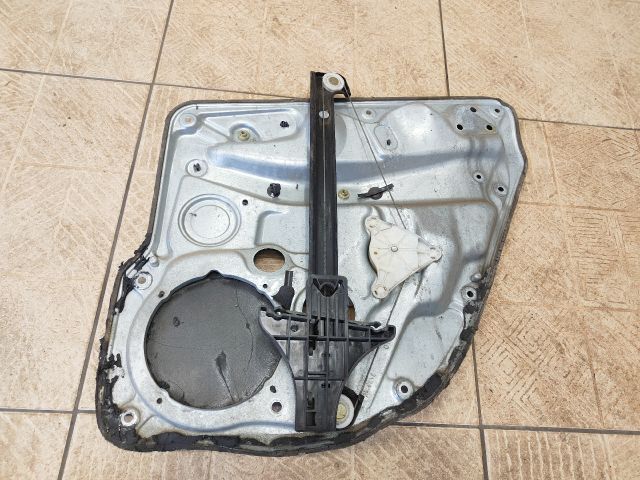 bontott VW BORA Bal hátsó Ablakemelő Szerkezet (Elektromos)