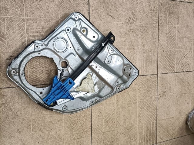 bontott VW BORA Bal hátsó Ablakemelő Szerkezet (Elektromos)