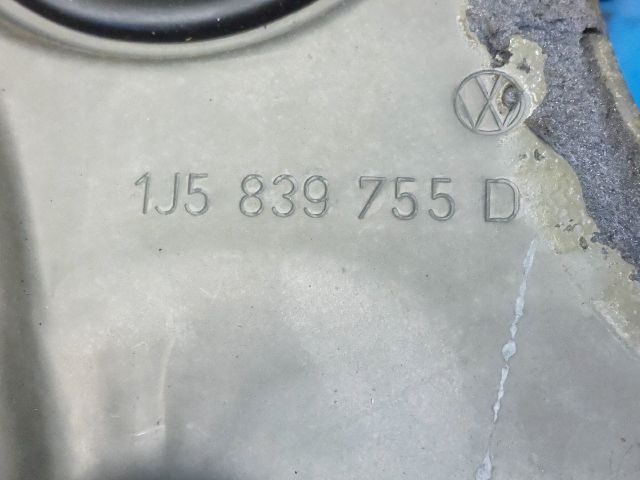 bontott VW BORA Bal hátsó Ablakemelő Szerkezet (Mechanikus)