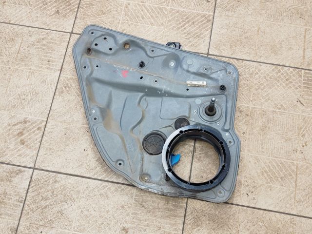 bontott VW BORA Bal hátsó Ablakemelő Szerkezet (Mechanikus)