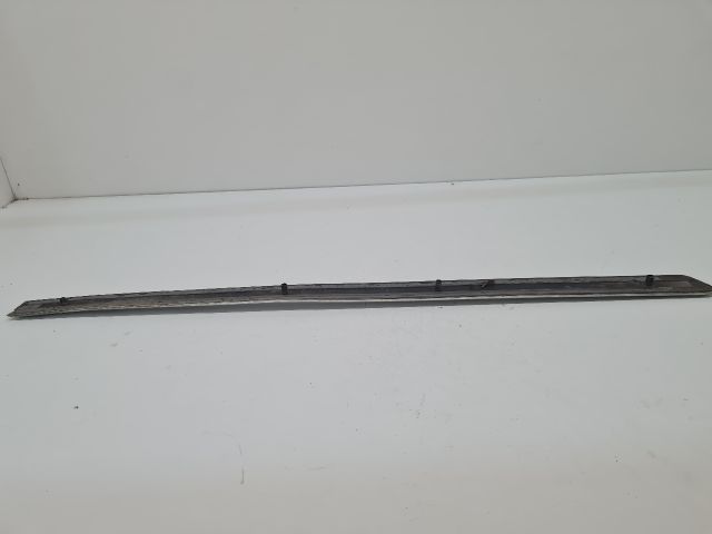 bontott VW BORA Bal hátsó Ajtó Díszléc