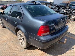 bontott VW BORA Bal hátsó Ajtó (Részeivel)