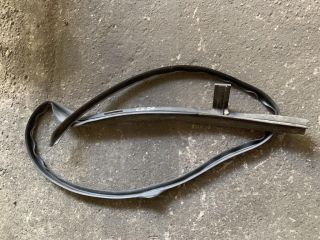 bontott VW BORA Bal hátsó Ajtó Szigetelés