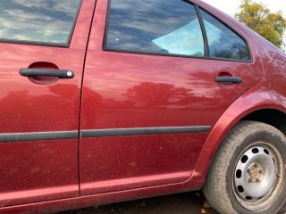 bontott VW BORA Bal hátsó Ajtó (Üres lemez)
