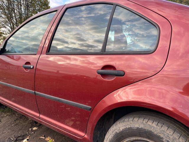 bontott VW BORA Bal hátsó Ajtó (Üres lemez)