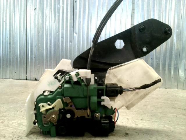 bontott VW BORA Bal hátsó Ajtózár