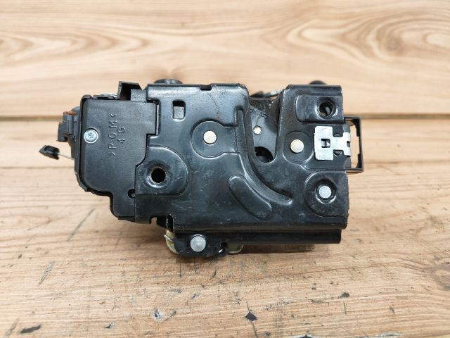 bontott VW BORA Bal hátsó Ajtózár