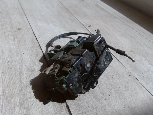 bontott VW BORA Bal hátsó Ajtózár