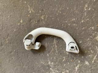 bontott VW BORA Bal hátsó Kapaszkodó (Felső)