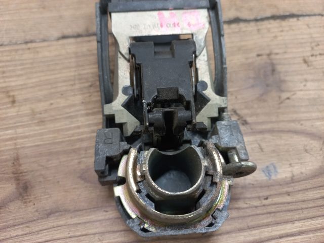 bontott VW BORA Bal hátsó Külső Kilincs