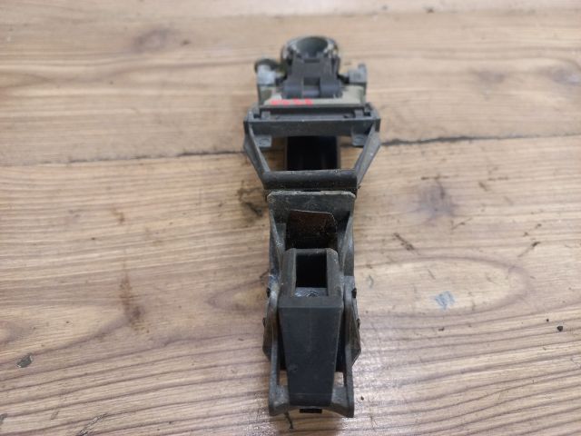 bontott VW BORA Bal hátsó Külső Kilincs