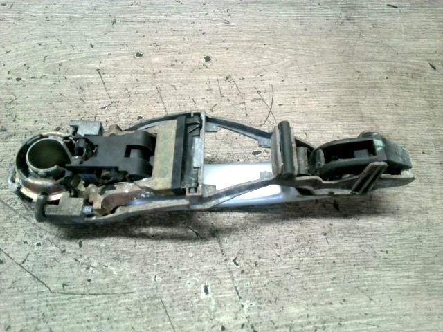 bontott VW BORA Bal hátsó Külső Kilincs