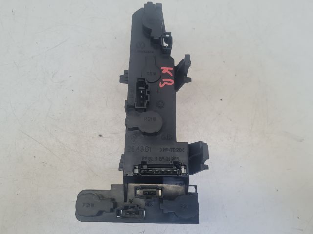 bontott VW BORA Bal Hátsó Lámpa Foglalat