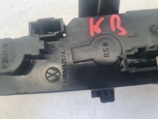 bontott VW BORA Bal Hátsó Lámpa Foglalat