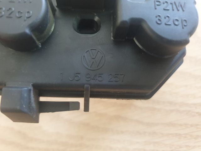 bontott VW BORA Bal Hátsó Lámpa Foglalat