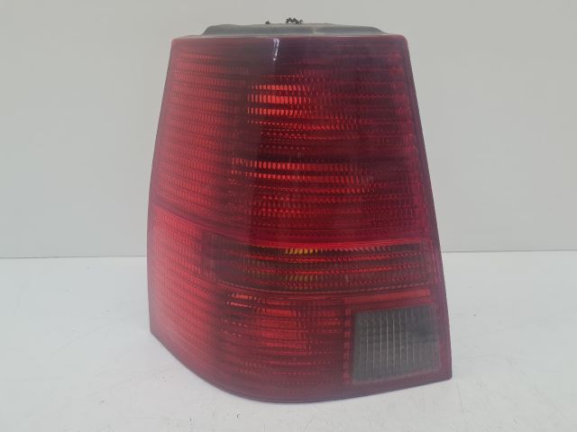 bontott VW BORA Bal Hátsó Lámpa