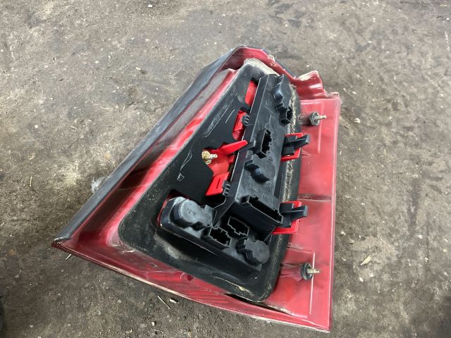 bontott VW BORA Bal Hátsó Lámpa